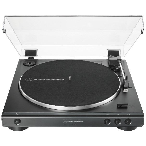 Audio-Technica AT-LP60XUSB. Gramofon s remenskim pogonom. Potpuno automatski. Siva. Metalik. Aluminij. 33 1/3,45 RPM. DC servo motor.